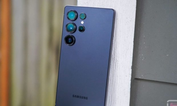 Samsung's Galaxy 25 Ultra با ۸۷۰ دلار معامله بیش از S25 Edge Samsung's Galaxy 25 Ultra با ۸۷۰ دلار معامله بیش از S25 Edge